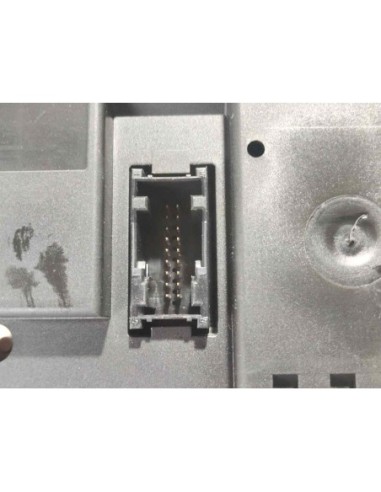 CUADRO INSTRUMENTOS BMW SERIE 1 BERLINA...