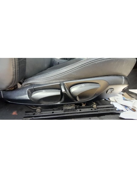 ASIENTO DELANTERO DERECHO BMW SERIE 1 BERLINA (E81/E87) - 270899