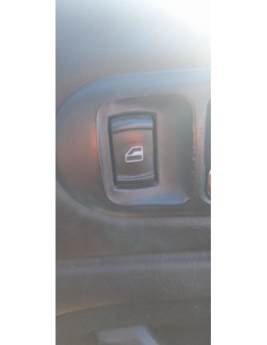 MANDO ELEVALUNAS DELANTERO DERECHO VOLKSWAGEN...