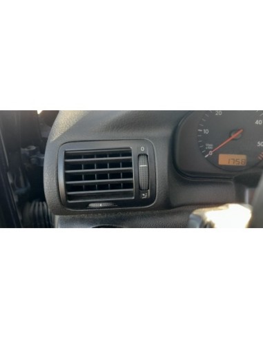REJILLA AIREADORA VOLKSWAGEN PASSAT BERLINA...