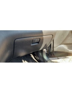 GUANTERA TOYOTA COROLLA (E12) - 271121