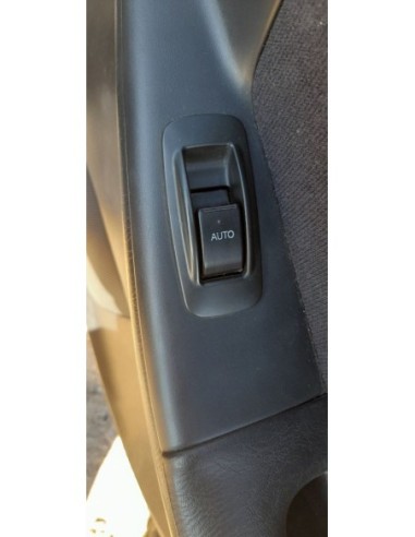 MANDO ELEVALUNAS TRASERO DERECHO TOYOTA COROLLA...