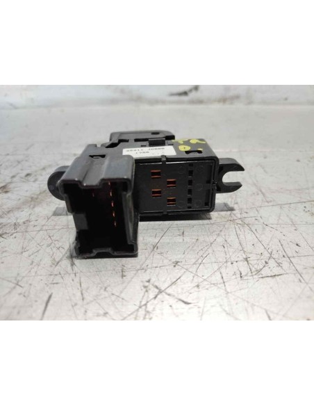 MANDO ELEVALUNAS TRASERO DERECHO NISSAN QASHQAI (J10) - 263272
