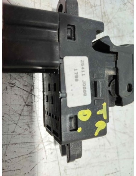 MANDO ELEVALUNAS TRASERO DERECHO NISSAN QASHQAI (J10) - 263272