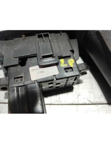 MANDO ELEVALUNAS DELANTERO DERECHO NISSAN...