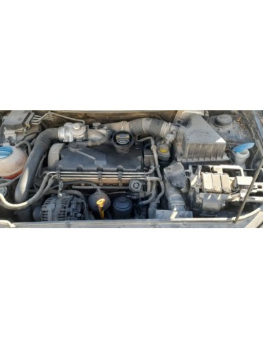 RADIADOR AGUA VOLKSWAGEN POLO IV (9N3) - 271428