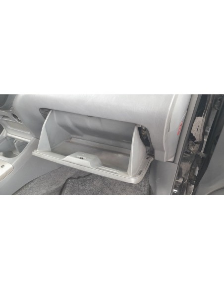 GUANTERA TOYOTA RAV4 (A2) - 272821