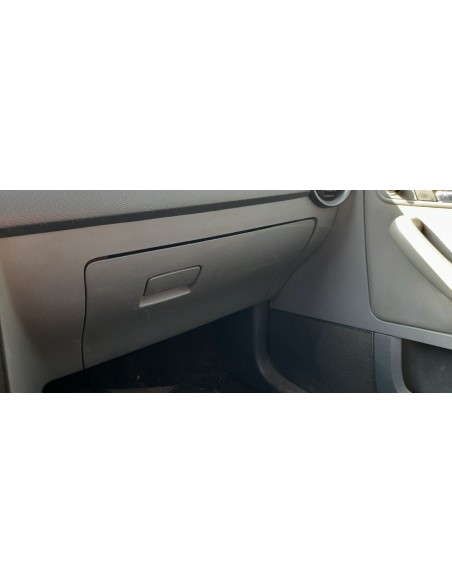 GUANTERA SEAT IBIZA (6L1) - 273935