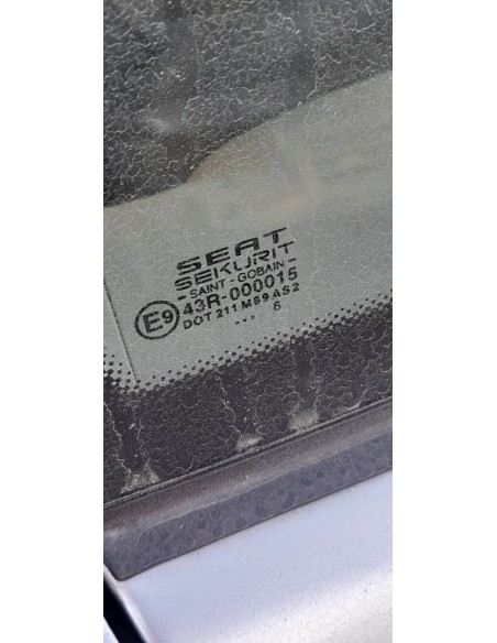 LUNA CUSTODIA TRASERA IZQUIERDA SEAT IBIZA (6L1) - 273809