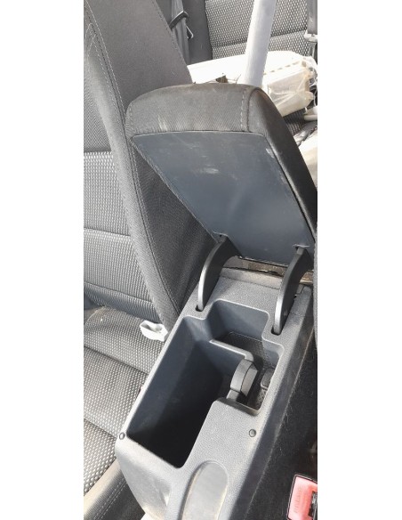 APOYABRAZOS CENTRAL SKODA OCTAVIA BERLINA (1Z3) - 274233