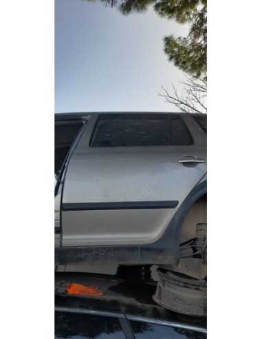 PUERTA TRASERA IZQUIERDA SKODA OCTAVIA BERLINA...