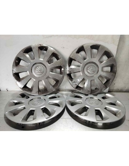 TAPACUBOS SKODA  - 273642