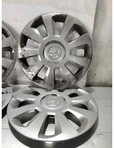 TAPACUBOS SKODA  - 273642