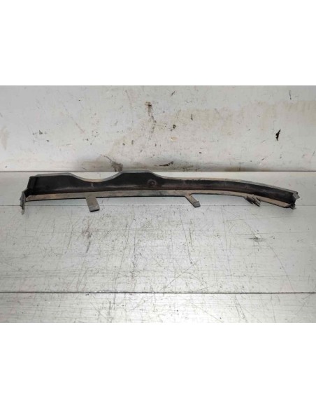 MOLDURA BAJO FARO DERECHO BMW SERIE 3 BERLINA (E46) - 207735