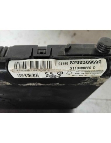 CAJA RELES / FUSIBLES RENAULT MEGANE II CLASSIC...