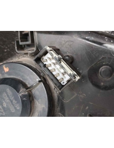 FARO IZQUIERDO PEUGEOT 206 + - 274573