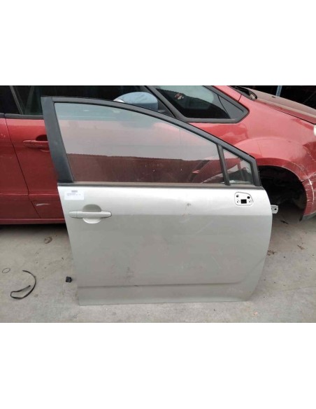 PUERTA DELANTERA DERECHA TOYOTA COROLLA VERSO (R1) - 198110