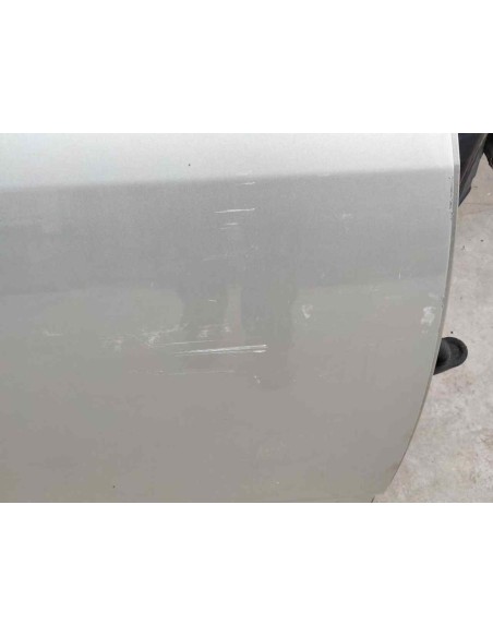 PUERTA TRASERA DERECHA TOYOTA COROLLA VERSO (R1) - 198112