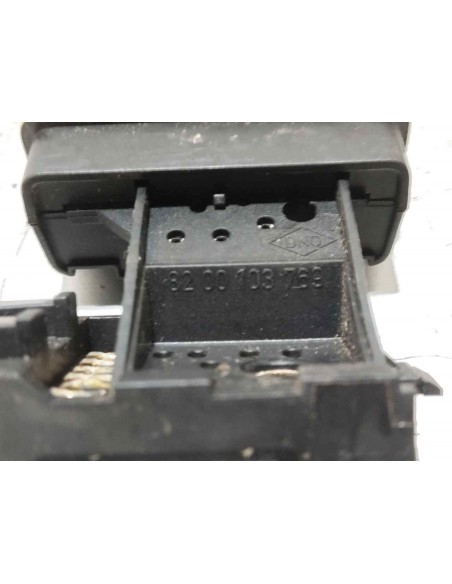 MANDO CONTROL RADIO RENAULT MEGANE II CLASSIC BERLINA - 274876