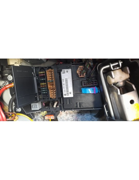 CAJA RELES / FUSIBLES AUDI A6 BERLINA (4F2) - 268079