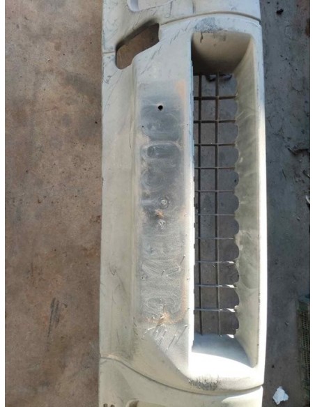 PARAGOLPES DELANTERO IVECO DAILY CAMIÓN/VOLQUETE - 273236