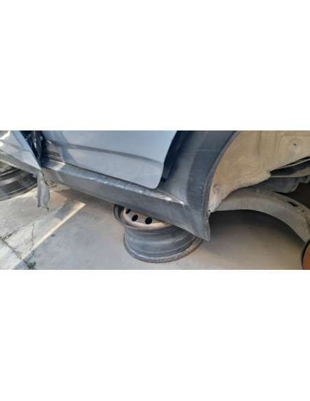 FALDON LATERAL BMW SERIE X3 (E83) - 275704