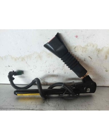 ENGANCHE CINTURON DELANTERO DERECHO OPEL COMBO...