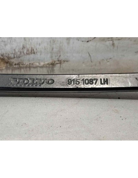 BRAZO LIMPIA DELANTERO IZQUIERDO VOLVO SERIE 850 - 160573