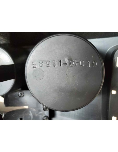 GUANECIDO CONSOLA CENTRAL TOYOTA COROLLA VERSO (R1) - 275823