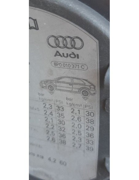 TAPA EXTERIOR COMBUSTIBLE AUDI A3 (8P1) - 275897