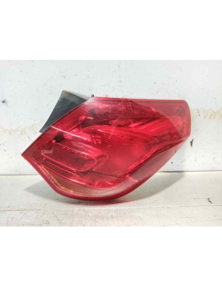 PILOTO TRASERO DERECHO OPEL ASTRA J SEDÁN - 157433