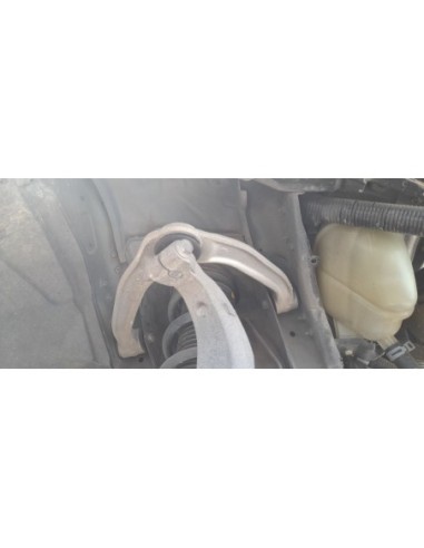 BRAZO SUSPENSION SUPERIOR DELANTERO DERECHO...