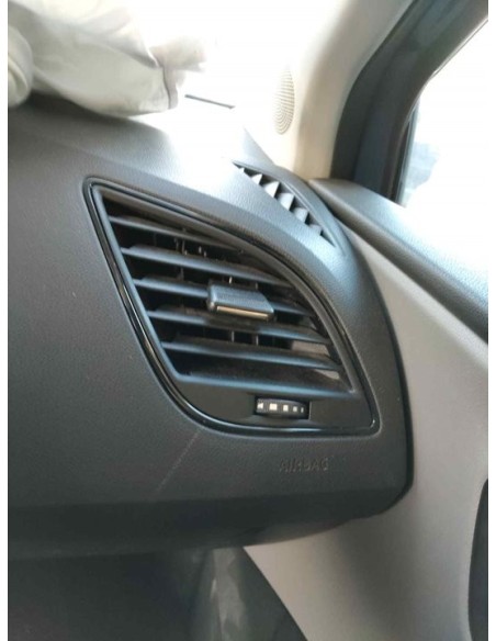 REJILLA AIREADORA SEAT LEON (5F1) - 251036