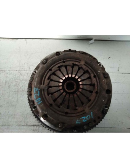 KIT EMBRAGUE TOYOTA RAV4 (A2) - 275350