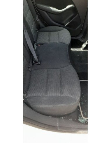 ASIENTOS TRASEROS MERCEDES-BENZ CLASE B (BM...