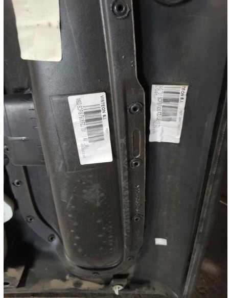 GUARNECIDO PUERTA DELANTERA IZQUIERDA PEUGEOT 206 + - 277012