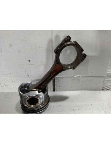 PISTON VOLKSWAGEN PASSAT VARIANT (3C5) - 277678