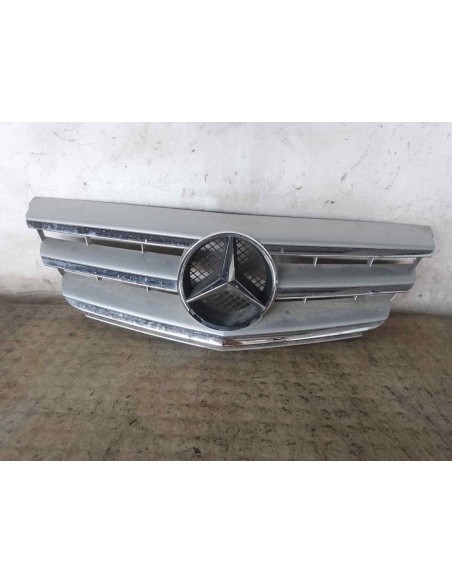 REJILLA DELANTERA MERCEDES-BENZ CLASE B (BM 245) - 277791