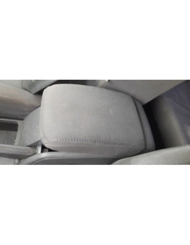APOYABRAZOS CENTRAL VOLKSWAGEN GOLF V (1K1)(10...