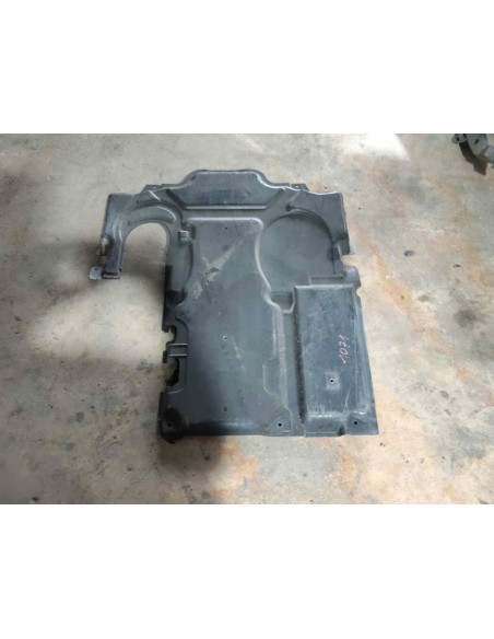 CUBRECARTER MERCEDES-BENZ CLASE E (BM 211) BERLINA - 268431