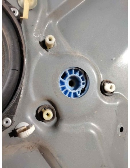 ELEVALUNAS DELANTERO DERECHO SEAT IBIZA (6L1) - 277987