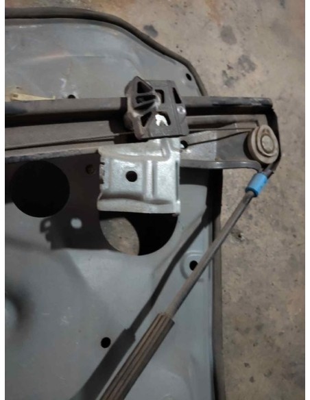 ELEVALUNAS DELANTERO DERECHO SEAT IBIZA (6L1) - 277987