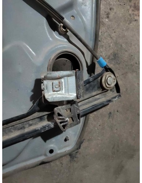 ELEVALUNAS DELANTERO DERECHO SEAT IBIZA (6L1) - 277987
