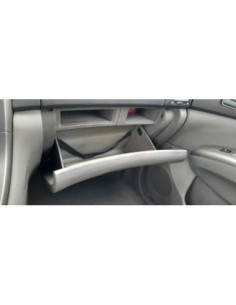 GUANTERA KIA CARNIVAL - 277802 2