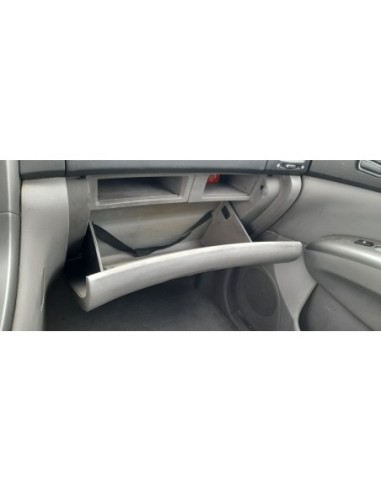 GUANTERA KIA CARNIVAL - 277802