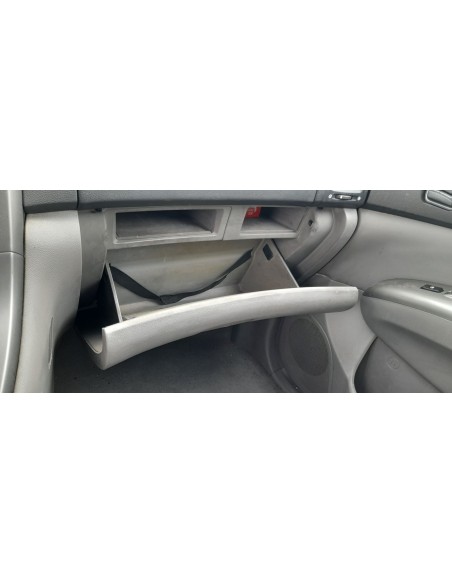 GUANTERA KIA CARNIVAL - 277802