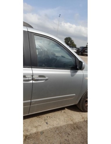 PUERTA DELANTERA DERECHA KIA CARNIVAL - 277861