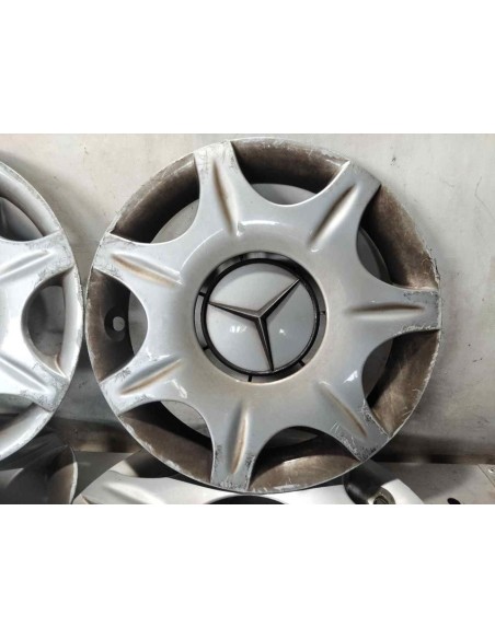 TAPACUBOS MERCEDES-BENZ CLASE E (BM 210) BERLINA - 277668