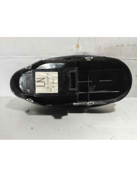 MANDO ELEVALUNAS TRASERO IZQUIERDO MG ROVER MG ZT - 183605