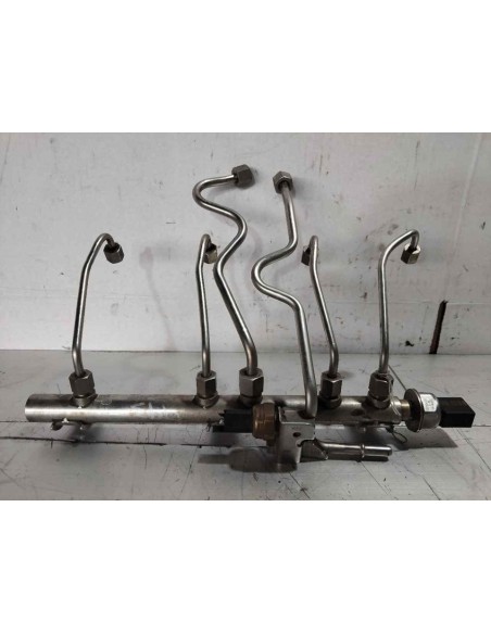 RAMPA INYECTORA BMW SERIE 3 COUPE (E92) - 256333